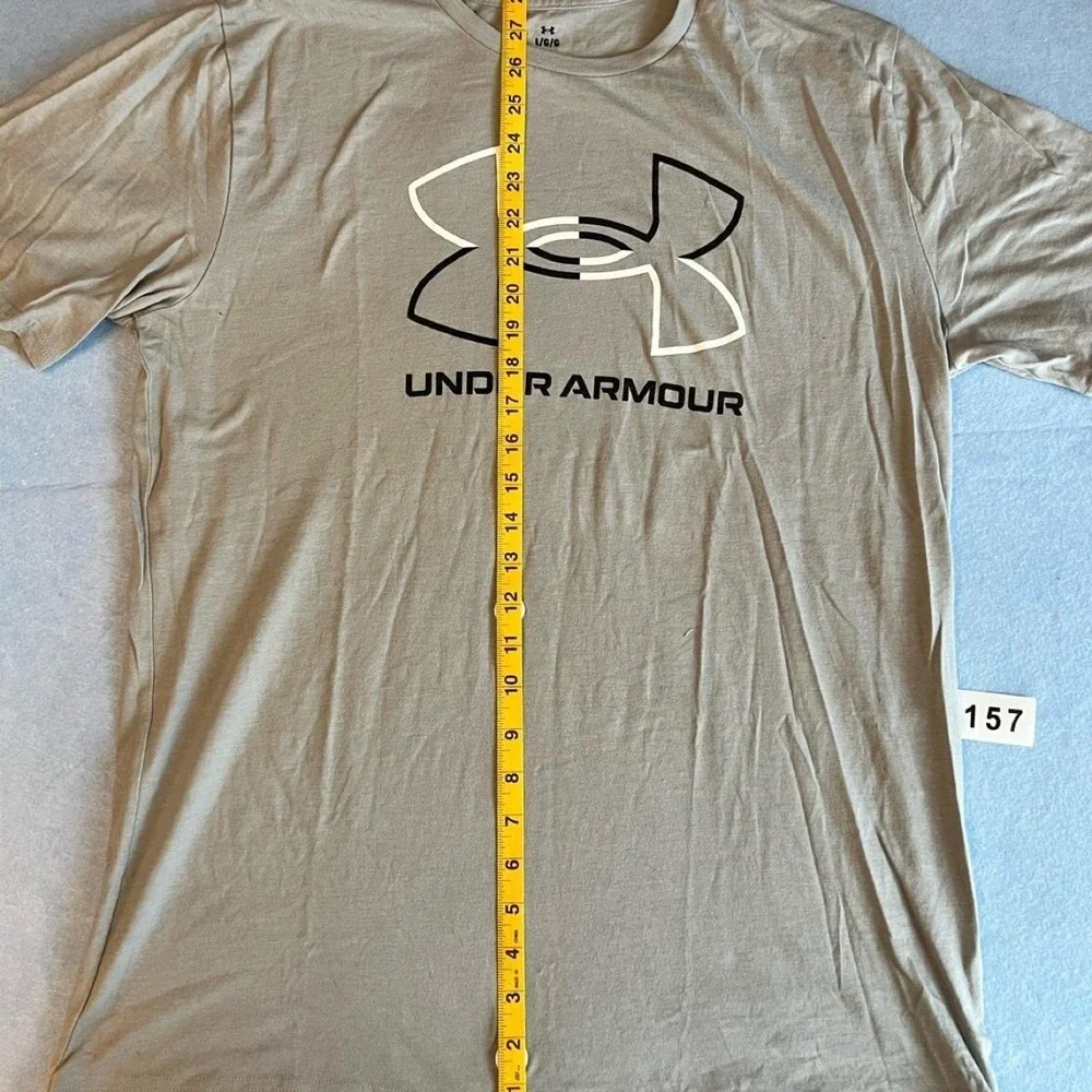 Men's Under Armour Shirt Size Large Excellent Condition